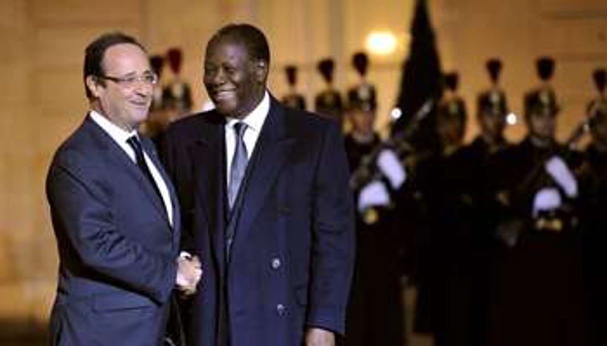 François Hollande et Alassane Ouattara, le 11 avril 2013 à Paris. © AFP