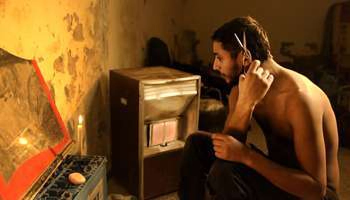 L’acteur Nabil Asli incarne un ancien membre d’un groupe islamiste armé. © Sophie Dulac distribution
