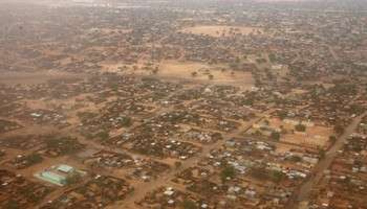 Une vue aérienne datant de 2008 d’El Facher, au Darfour-Nord. © AFP