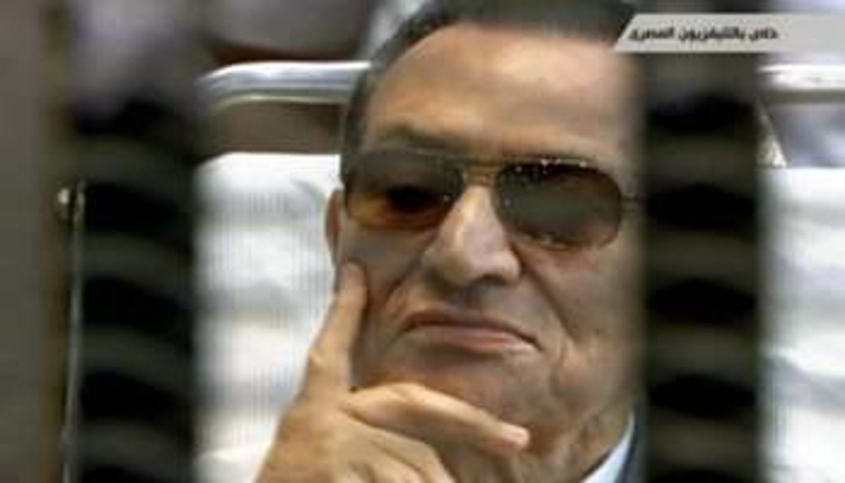 Hosni Moubarak au tribunal du Caire, le 13 avril 2013. © AFP/Egyptian TV
