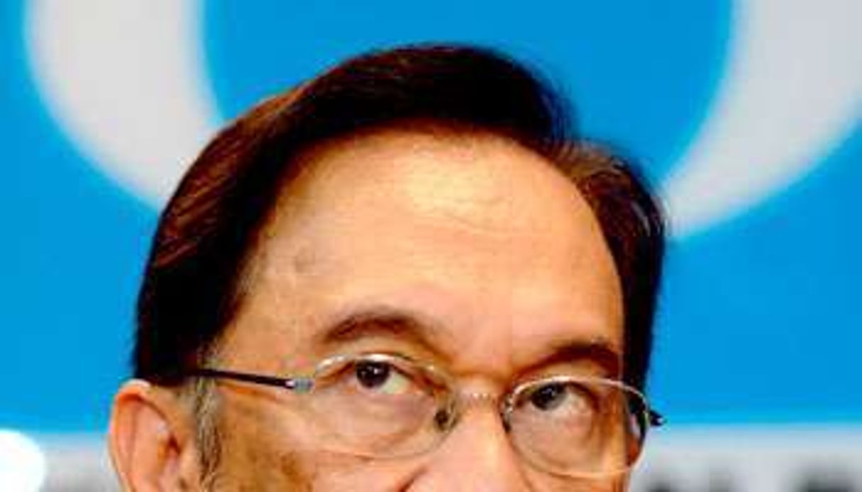 Anwar Ibrahim, l’adversaire du Premier ministre sortant, crie à la fraude. © AFP