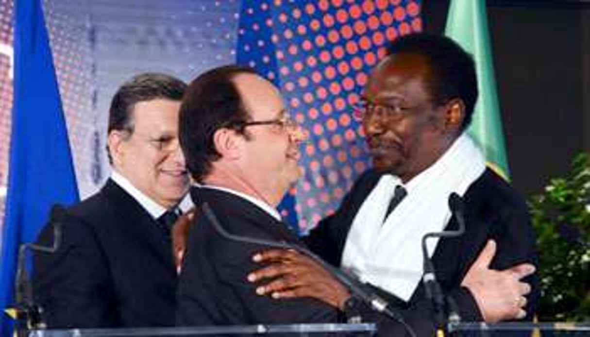 José Barroso, François Hollande et Dioncounda Traoré, le 15 mai à Bruxelles. © Thierry Charlier/AFP