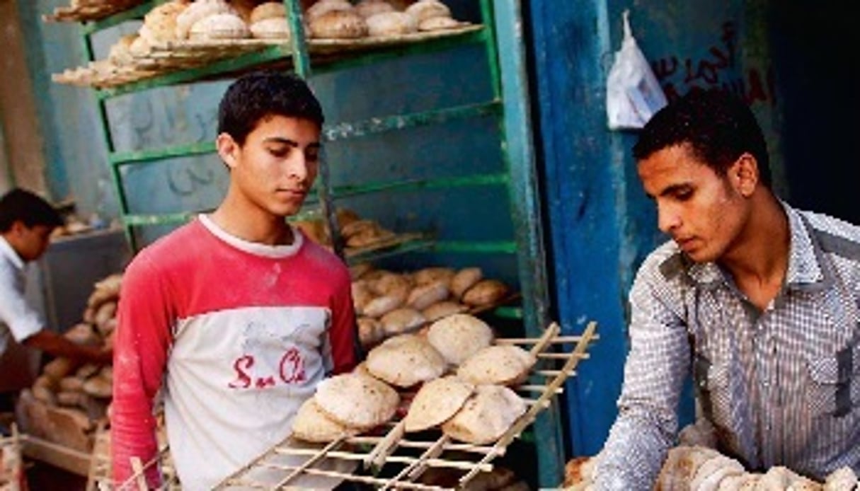 Les subsides alimentaires coûtent plus de 4 milliards d’euros à l’État égyptien. © Mahmoud Khaled/Demotix/Corbis
