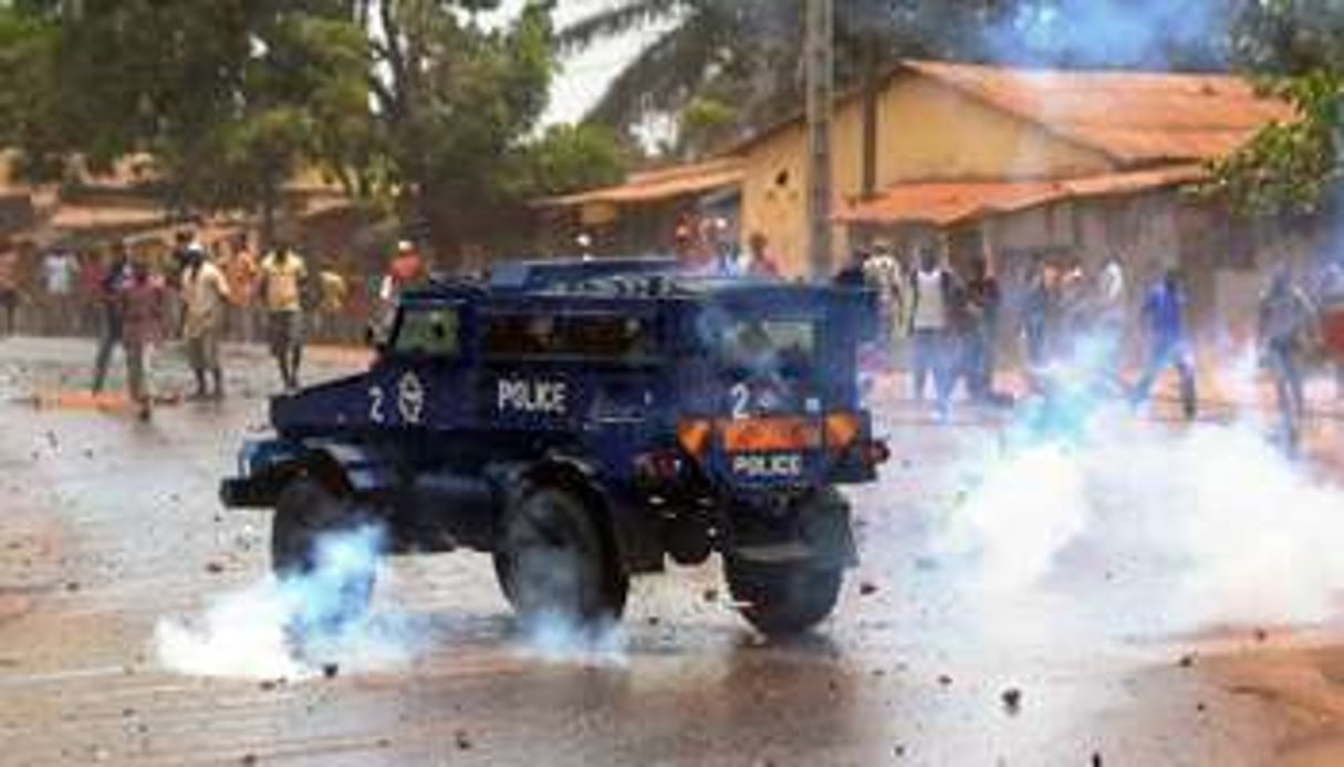 Une manifestation à Conakry, en mai 2013. © AFP