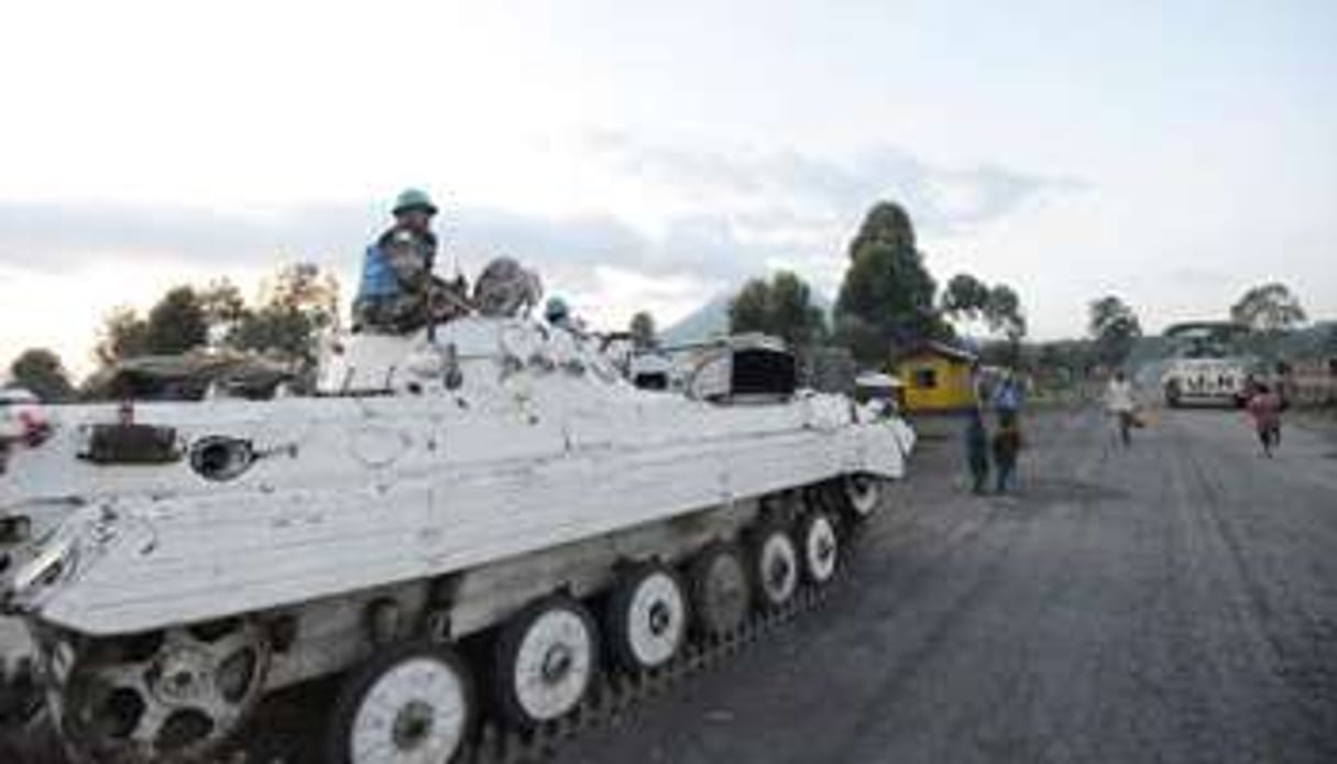 Un char de l’ONU à quelques kilomètres de Goma, le 2 juin 2013. © Junior D. Kannah/AFP