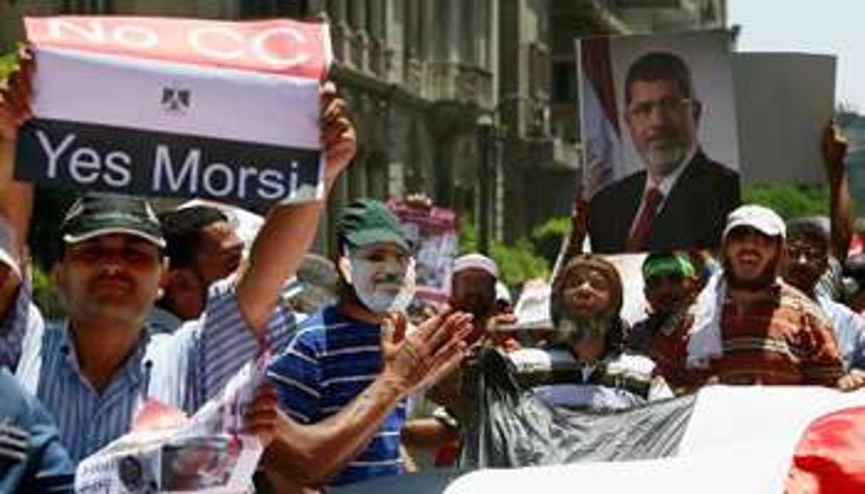 Des partisans des Frères musulmans manifestent au Caire, le 17 juillet 2013. © AFP