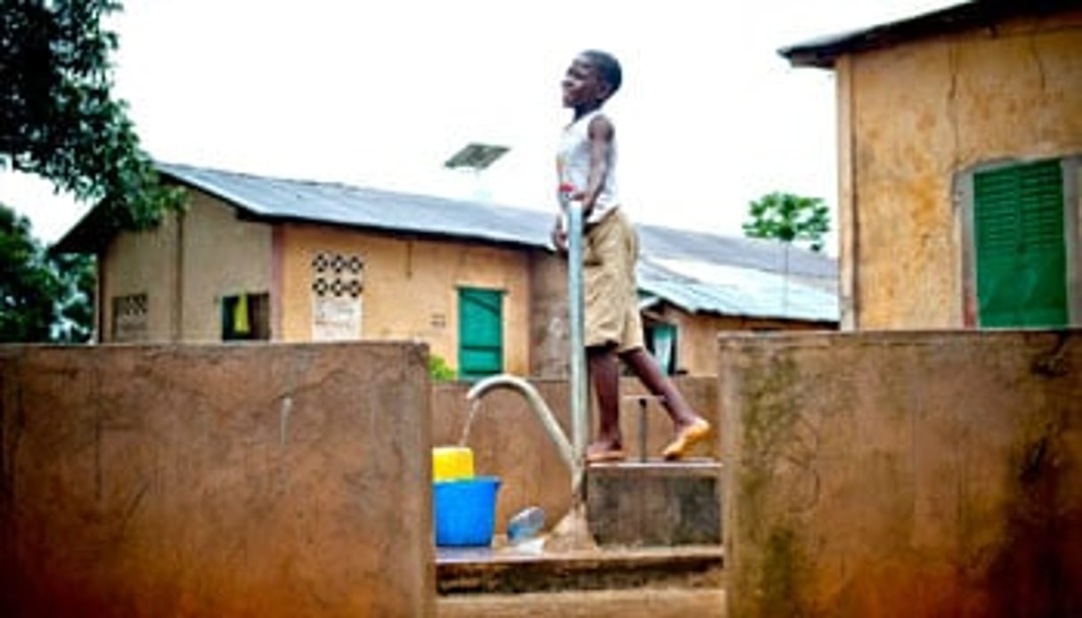 À Kindia, seuls 18% des foyers ont un robinet à la maison. © William Dupuy