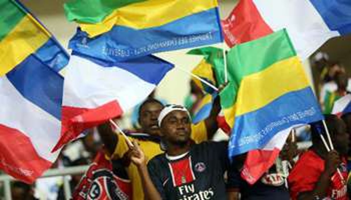 Des supporteurs gabonais du PSG lors du Trophée des champions à Libreville, le 3 août 2013. © AFP