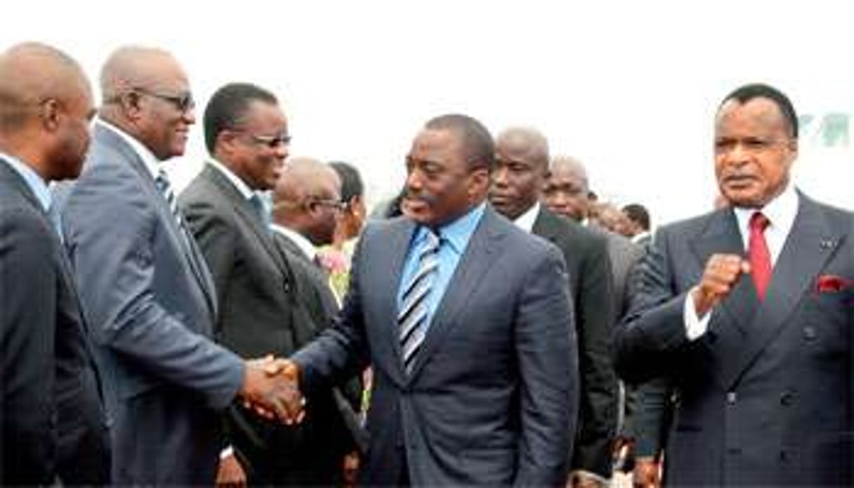 Lors de la visite de Joseph Kabila (au centre) à Brazzaville, le 19 juillet. © Guy-Gervais Kitina/AFP