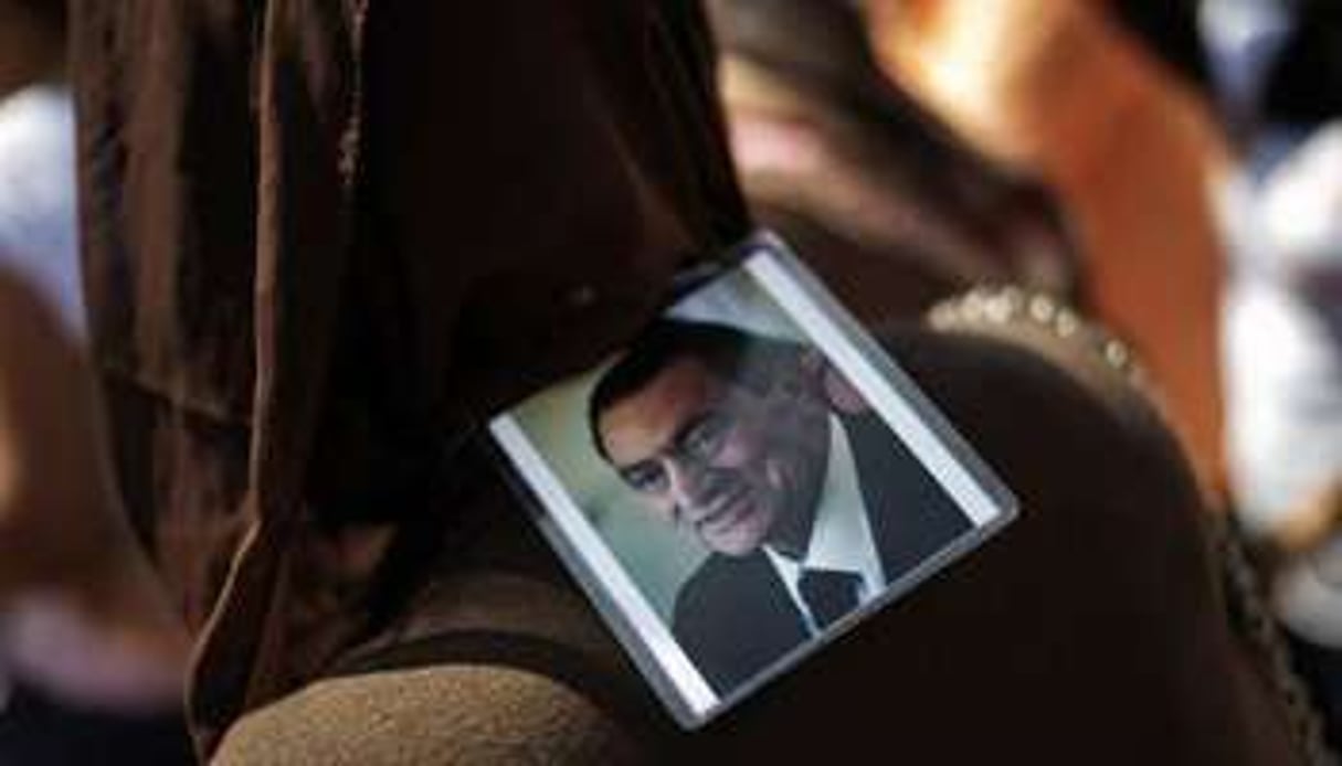 Un portrait de l’ancien président égyptien Hosni Moubarak. © AFP