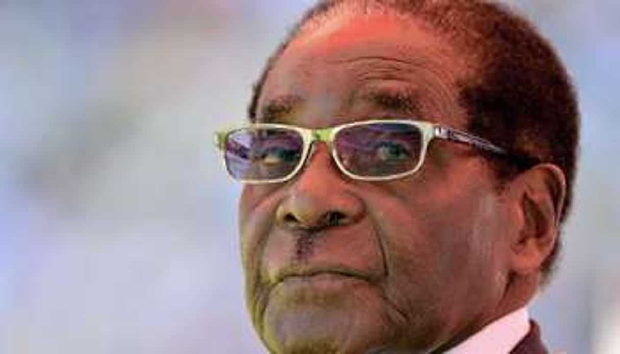 Le président zimbabwéen Robert Mugabe, le 22 août 2013. © AFP