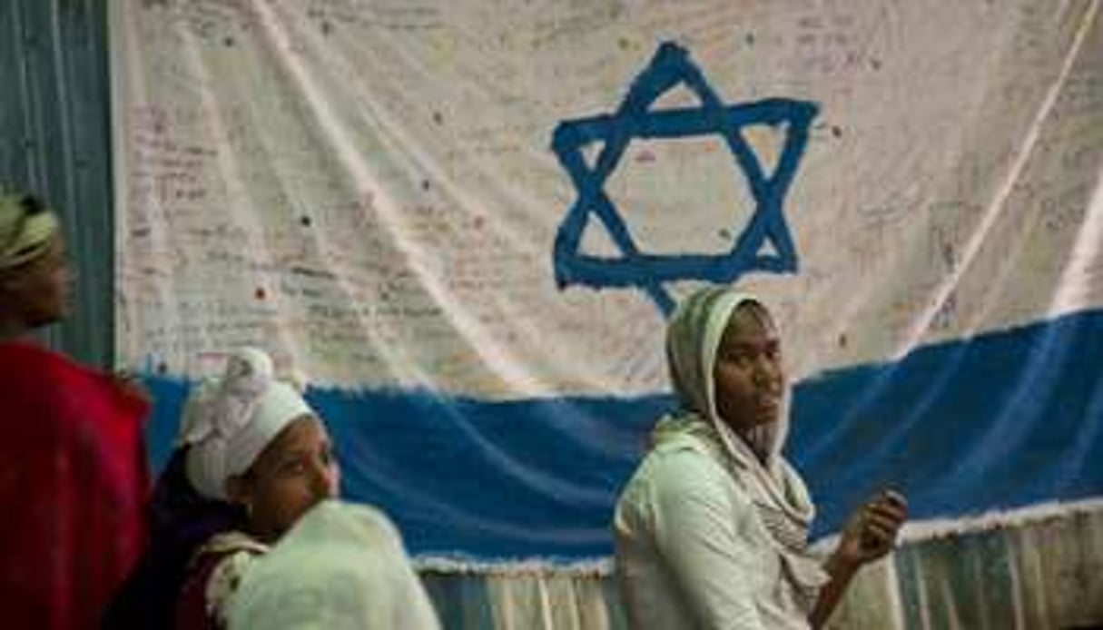 Dans le centre d’aide de l’Agence juive de Gondar, les Falashas apprennent l’hébreu. © Antoine Galindo