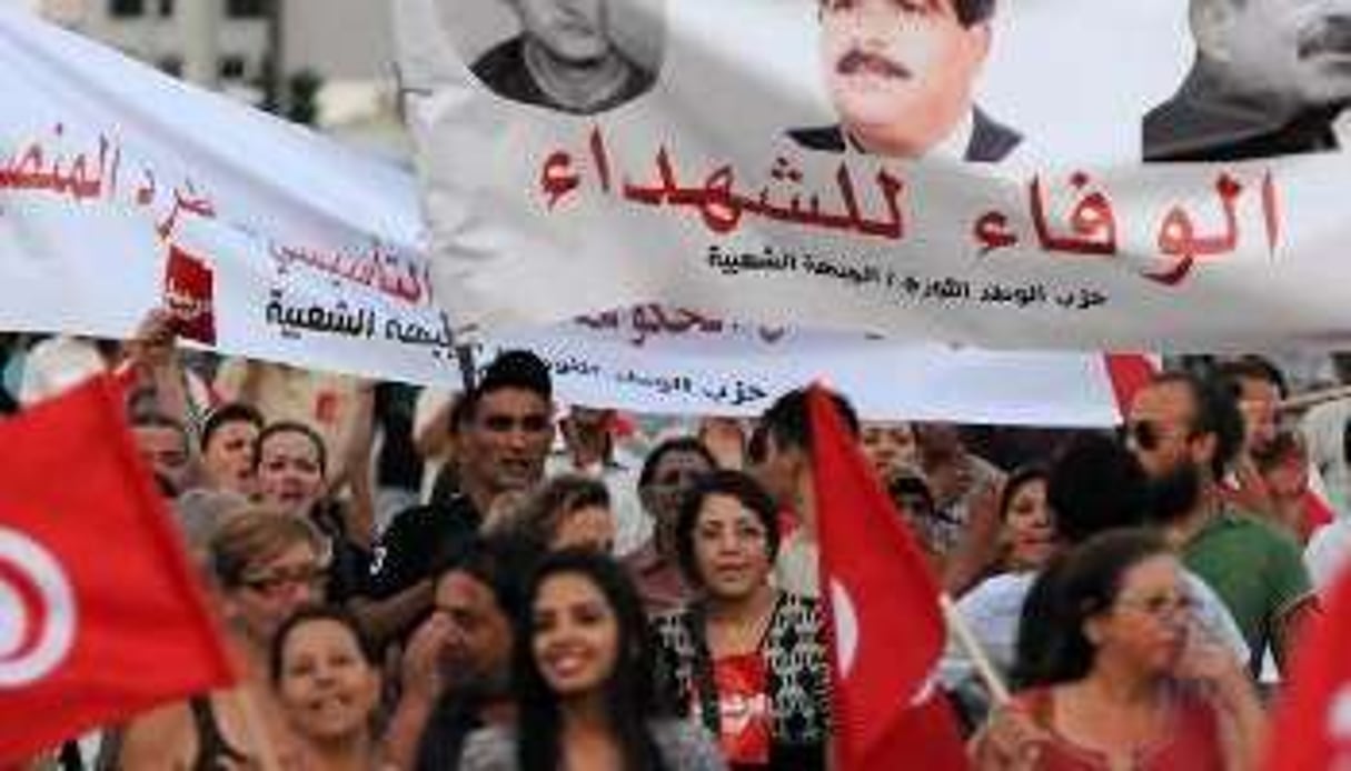 Manifestation anti-gouvernementale le 24 août 2013 à Tunis. © AFP