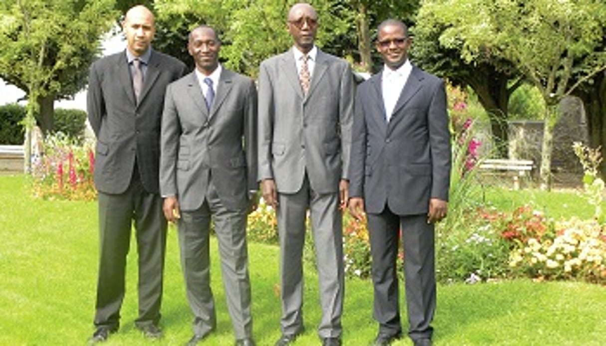 Le staff dirigeant de Sunu : de gauche à droite, Karim Dione, Mohamed Bah, Pathé Dione et Joël Amoussou. © Groupe Sunu