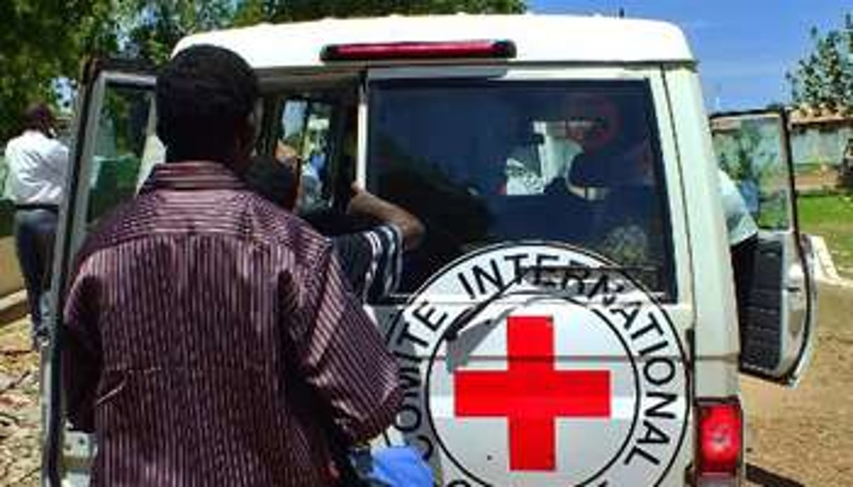 Une voiture de la Croix-Rouge en 2012 au Soudan du Sud. © AFP