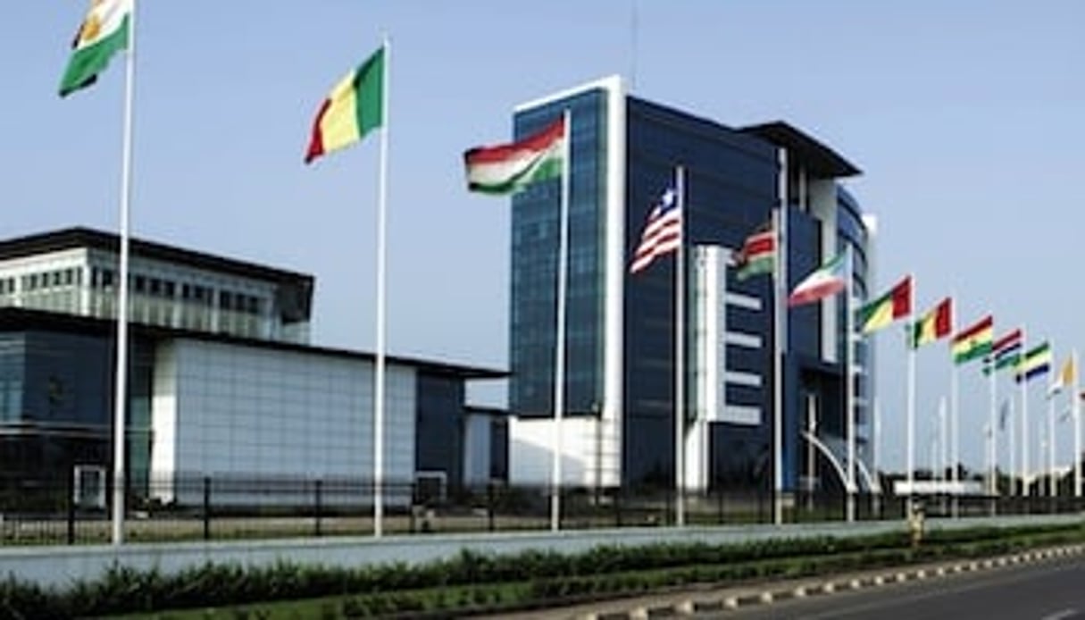 Le siège d’Ecobank, à Lomé. © M Aveline/JA