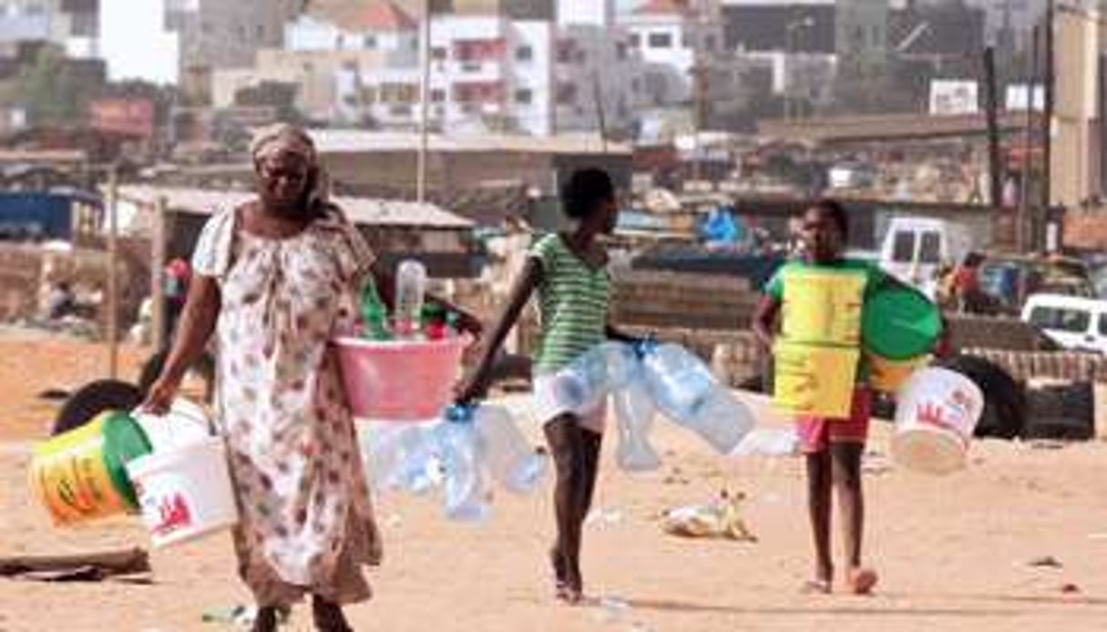 L’agglomération de Dakar compte environ trois millions d’habitants. © AFP
