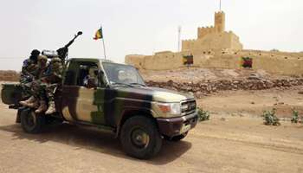 Des soldats maliens patrouillent à Kidal, le 29 juillet 2013. © AFP