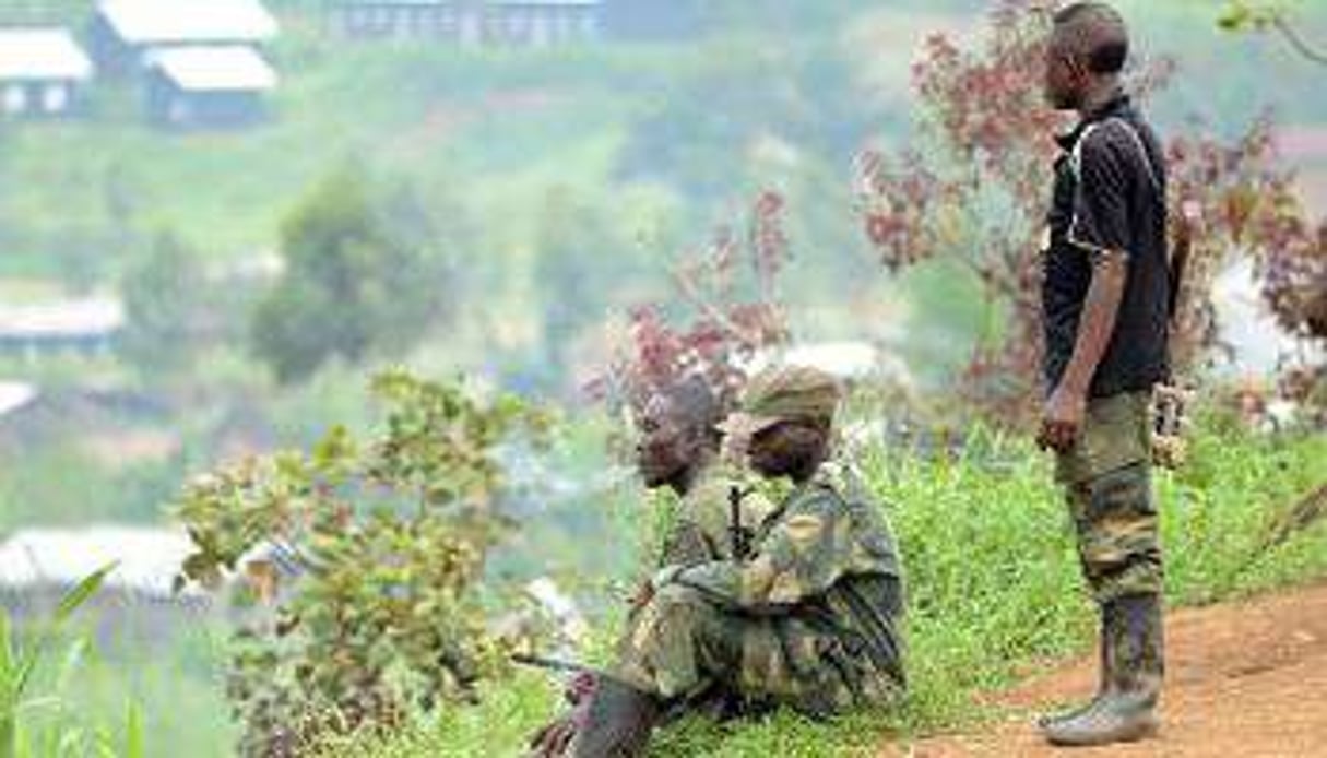 Des miliciens de l’APCLS à Nyabiondo, dans le nord de la RDC, juillet 2013. © AFP