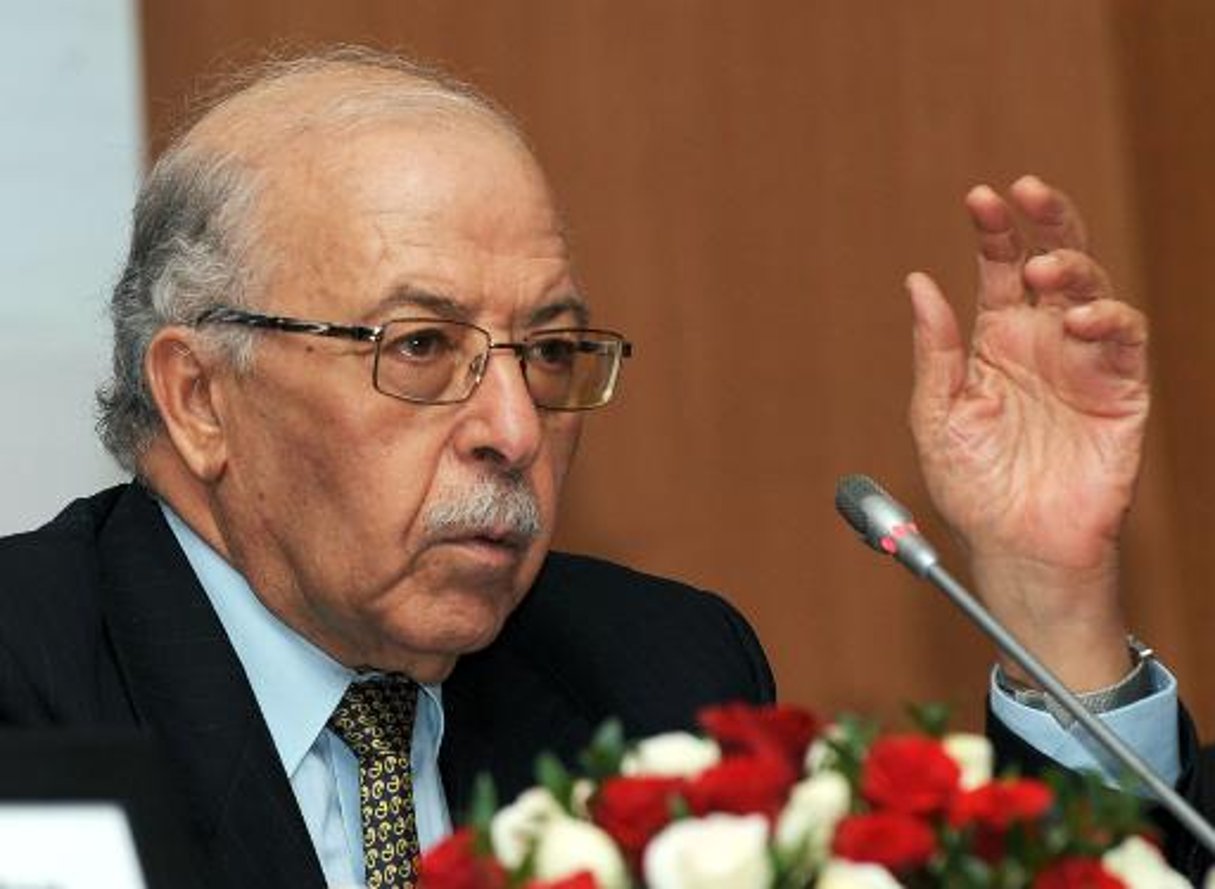 Tunisie: la Banque centrale impute les maux économiques aux politiques © AFP