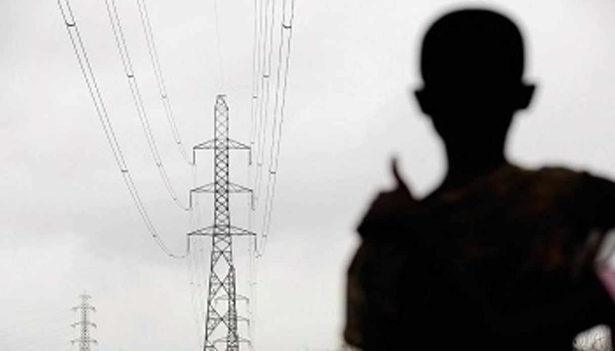 Au Congo, Bouygues Énergies & Services a construit et réhabilité 450 km de lignes entre Pointe-Noire et Brazzaville. © YvesChanoit.com