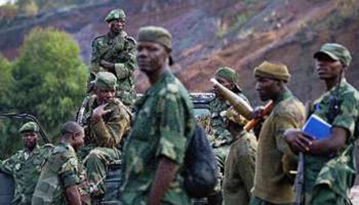 Des soldats congolais près de Kibati, le 4 septembre 2013. © AFP