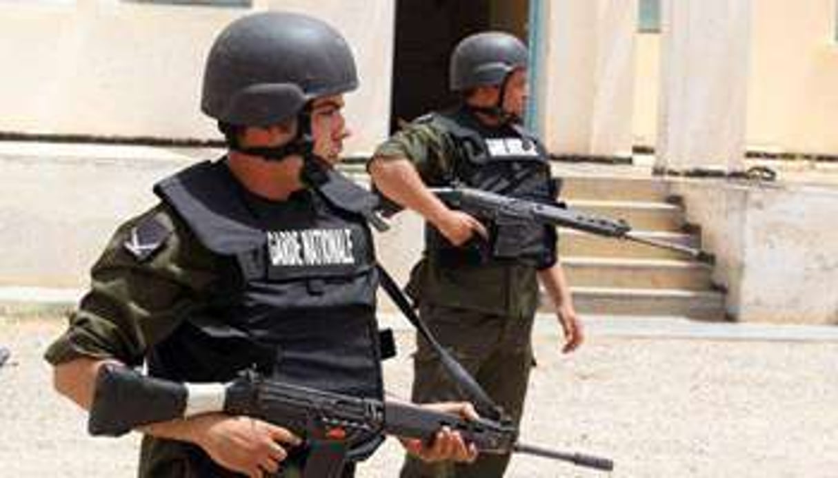 Des gendarmes de la Garde nationale tunisienne. © DR