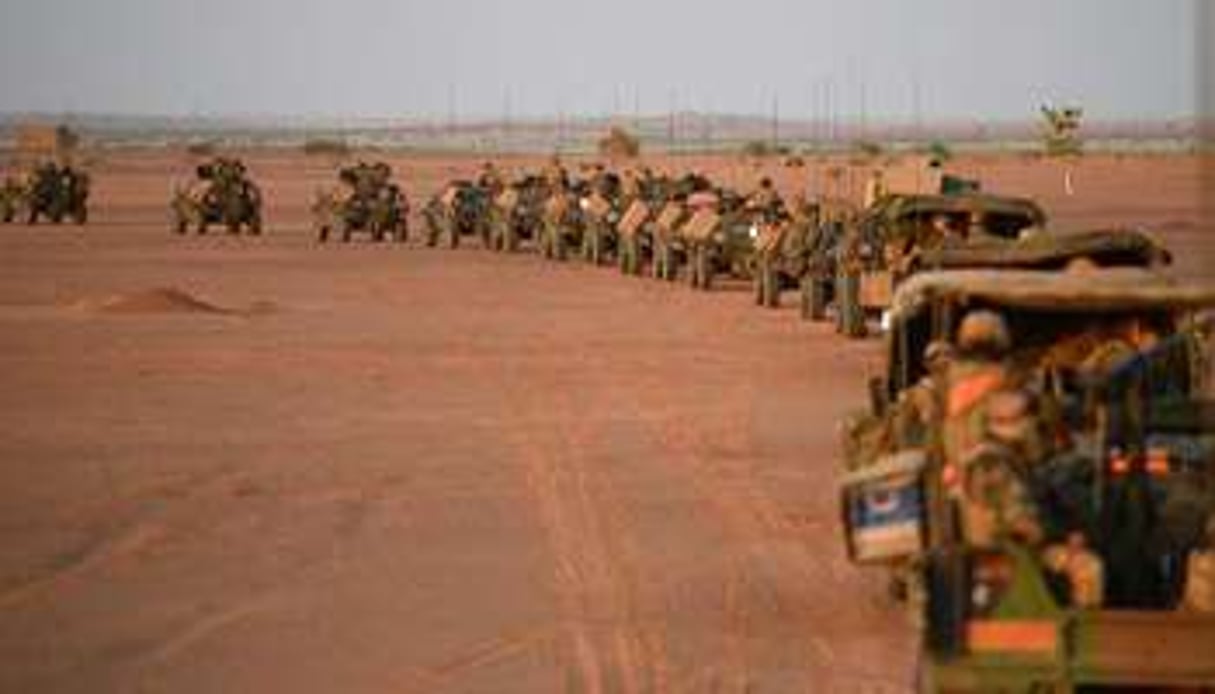 Un convoi de l’armée française au Mali, le 2 novembre 2013. © Philippe Desmazes/AFP