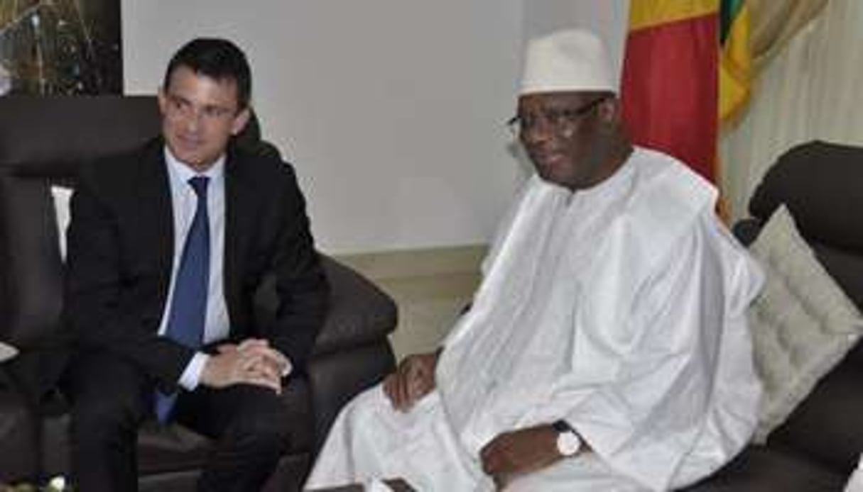 Manuel Valls et Ibrahim Boubacar Keïta, le 17 novembre à Bamako. © AFP