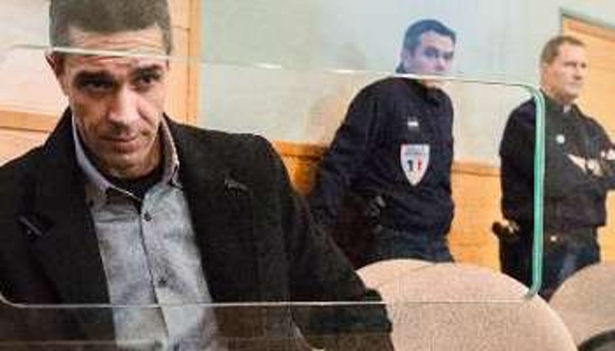 arbal Dandouni à l’ouverture de son procès le 9 décembre 2013 à Angoulème. © AFP