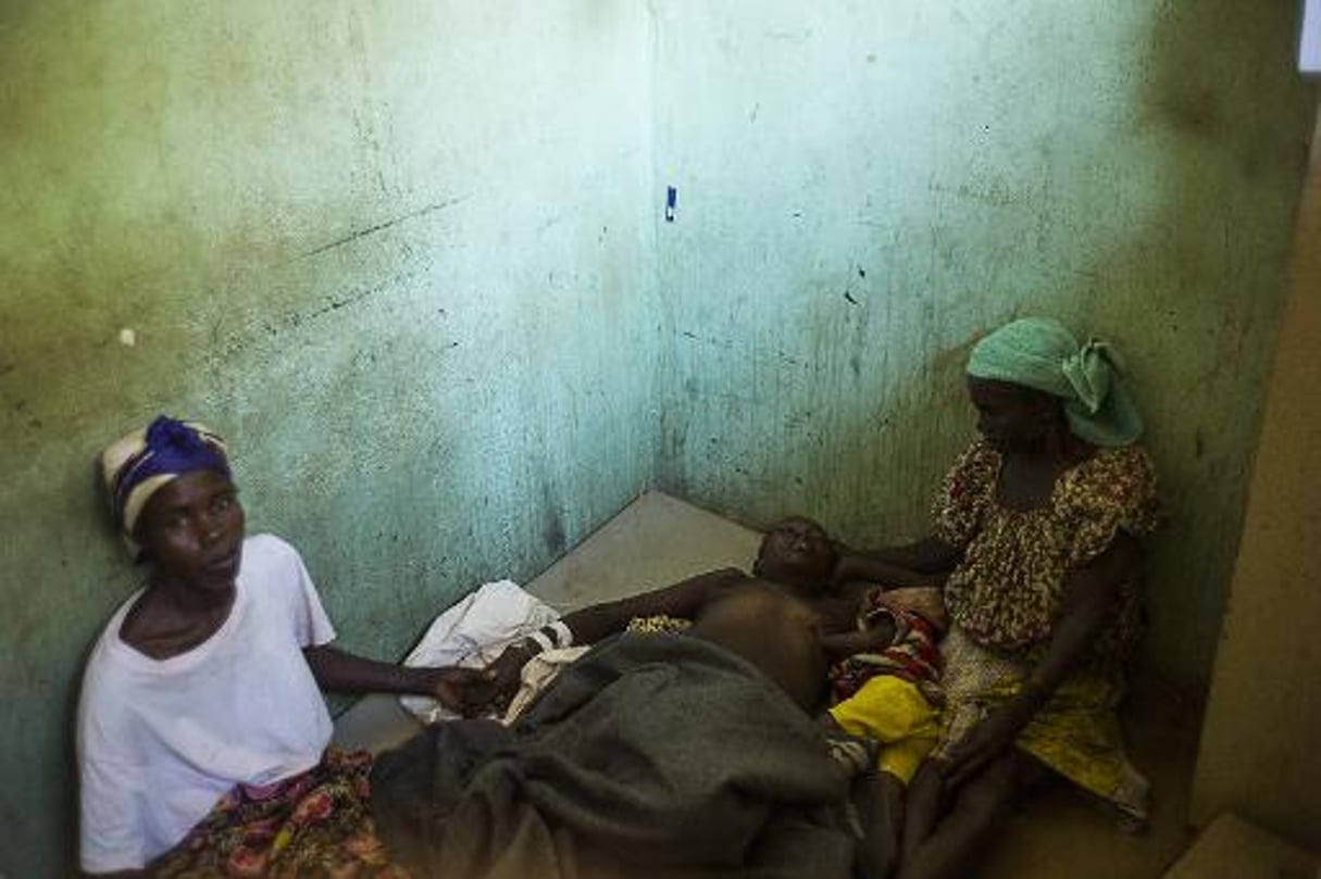 A Bossangoa, des maisons brûlées, des armes et la tension au « maximum » © AFP