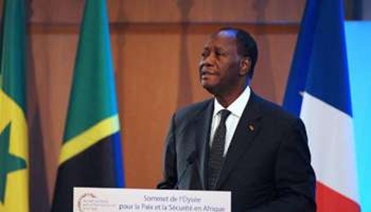 Le président ivoirien Alassane Ouattara participe au forum franco-africain à Paris. © AFP