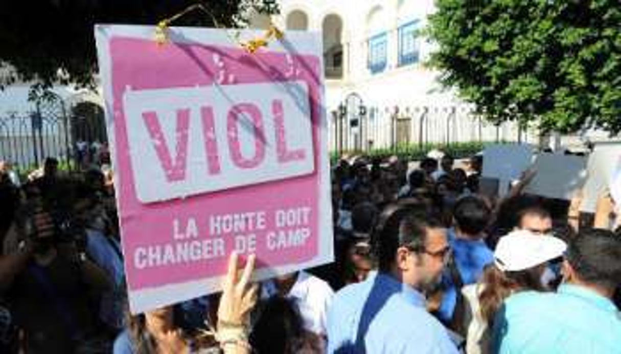 Manifestation contre les violences faites aux femmes en octobre 2012 à Tunis © AFP