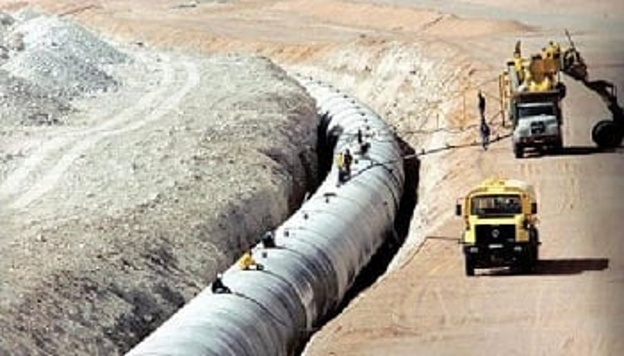 Un gazoduc de 180 kilomètres devrait relier les gisements de Timimoun à Hassi R’mel. © AFP