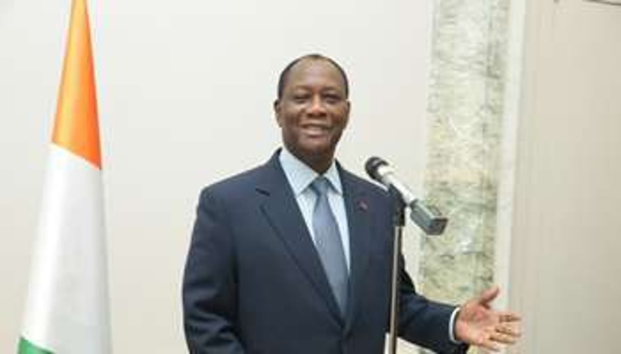 Alassane Ouattara le 27 février à l’ambassade de Côte d’Ivoire à Paris. © Présidence ivoirienne