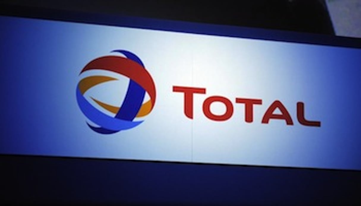 Total et Sonatrach avaient signé un accord au sujet de l’usine d’Arzew en 2007. © Éric Piémont/AFP