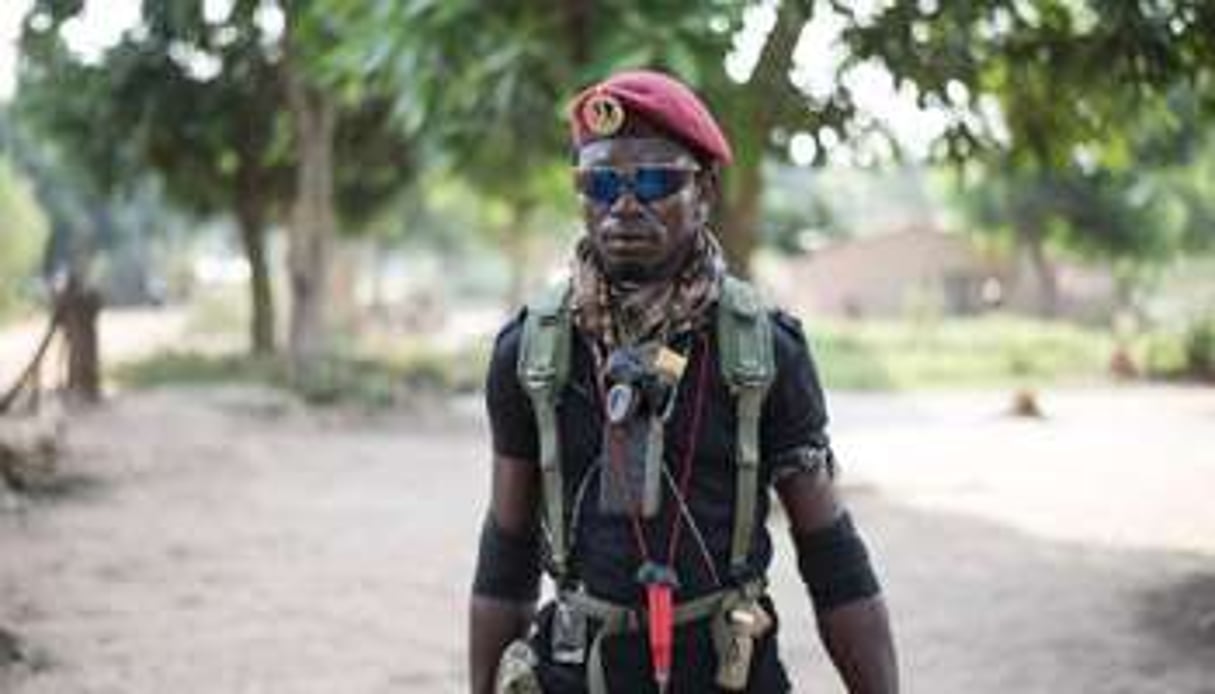 Membre d’une milice chrétienne anti-balaka à Bangui, le 24 février 2014. © AFP