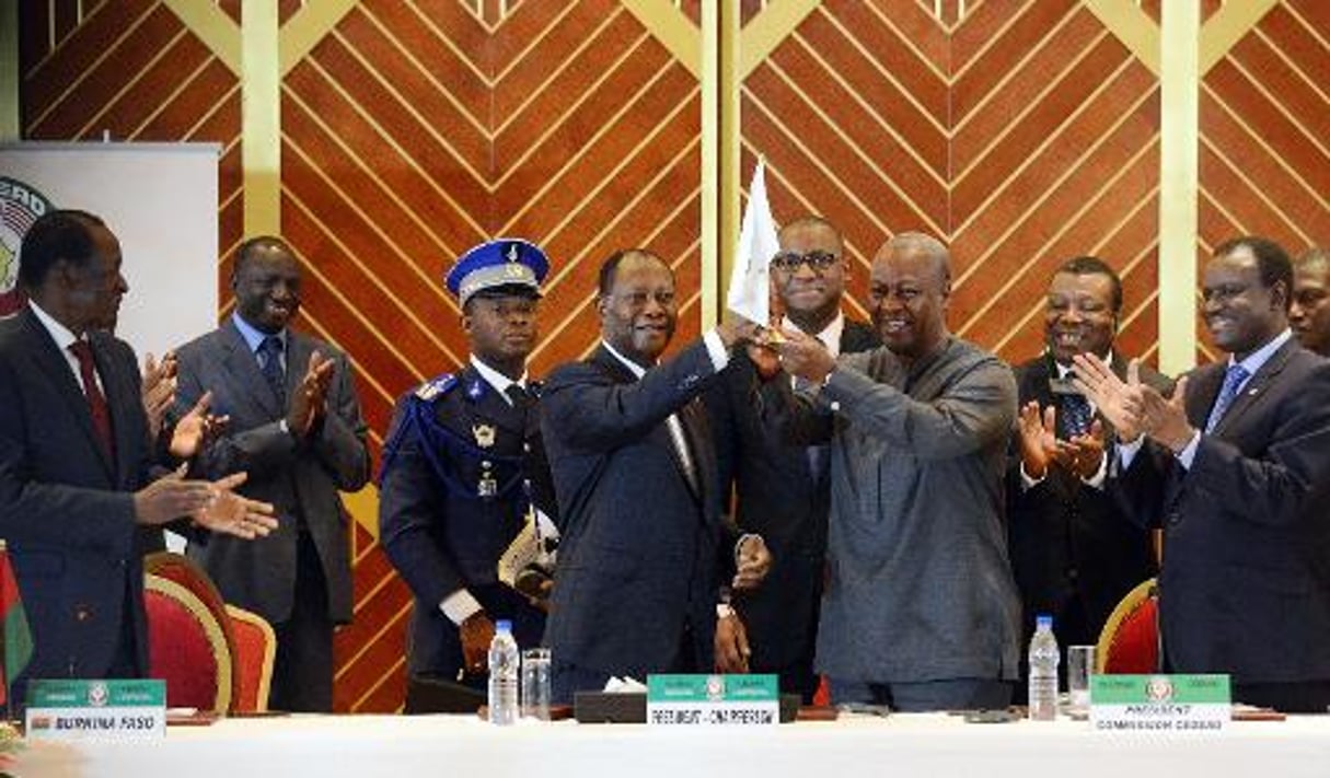 Cédéao: le président ghanéen Mahama succède à l’Ivoirien Ouattara © AFP