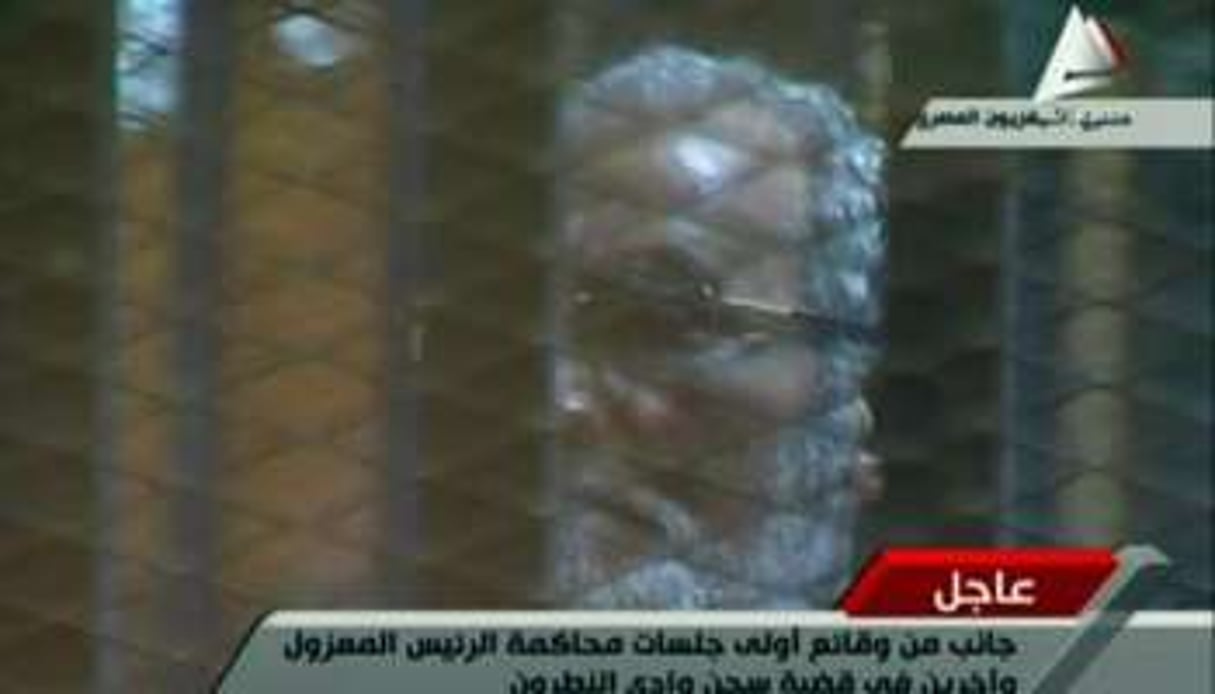 Une capture d’écran de la télévision d’Etat montrant l’ancien président Mohamed Morsi. © AFP