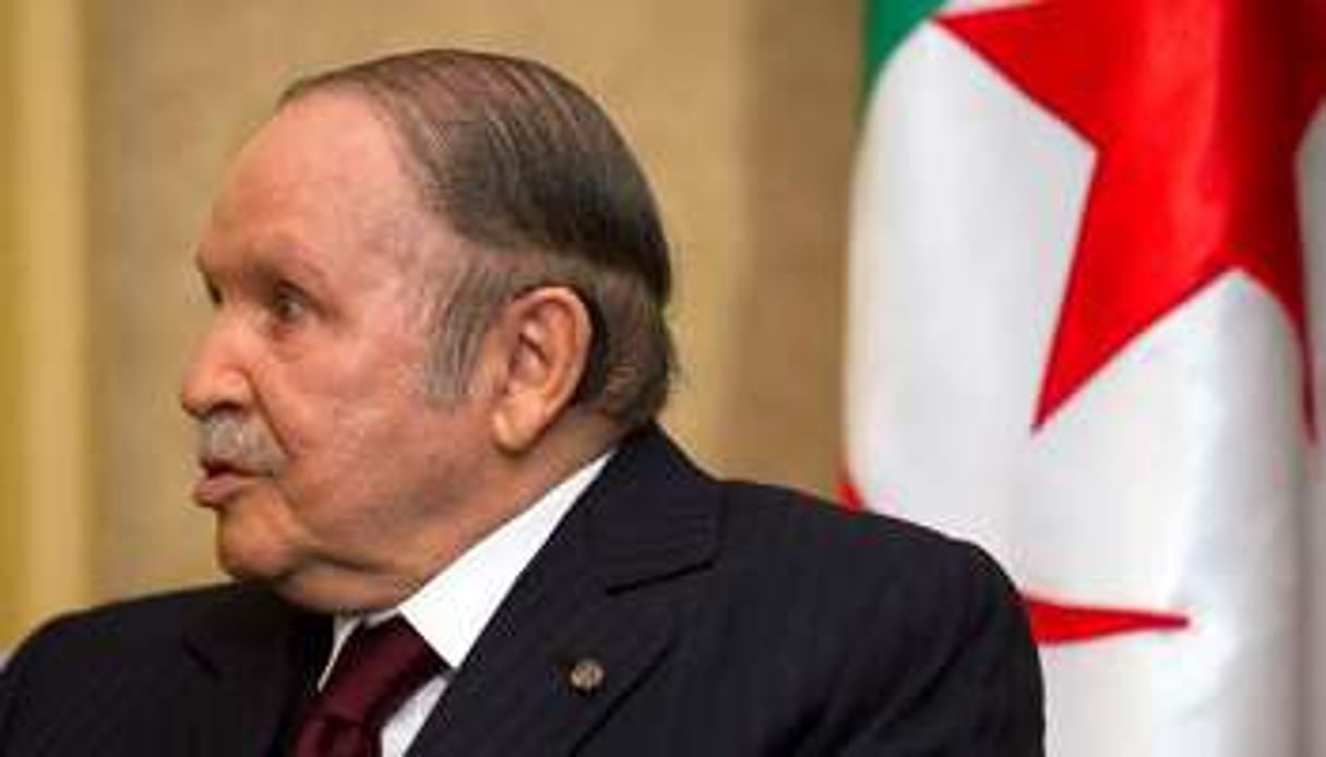 Abdelaziz Bouteflika, le 3 avril 2014 à Alger lors d’une rencontre avec John Kerry. © AFP