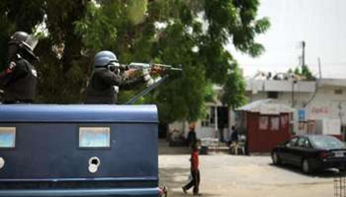 La police nigériane à Maiduguri le 5 juin 2013. © AFP