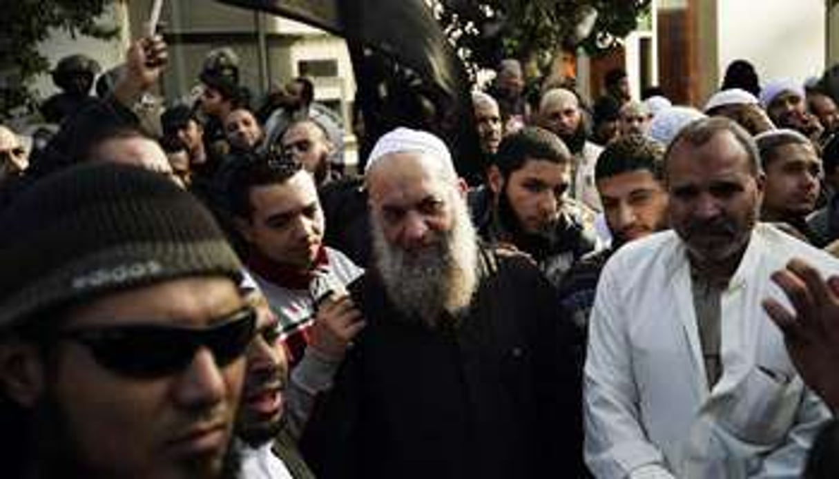 Mohammed al-Zawahiri (c), leader du Jihad salafiste en Egypte, le 18 janvier 2013 au Caire. © AFP