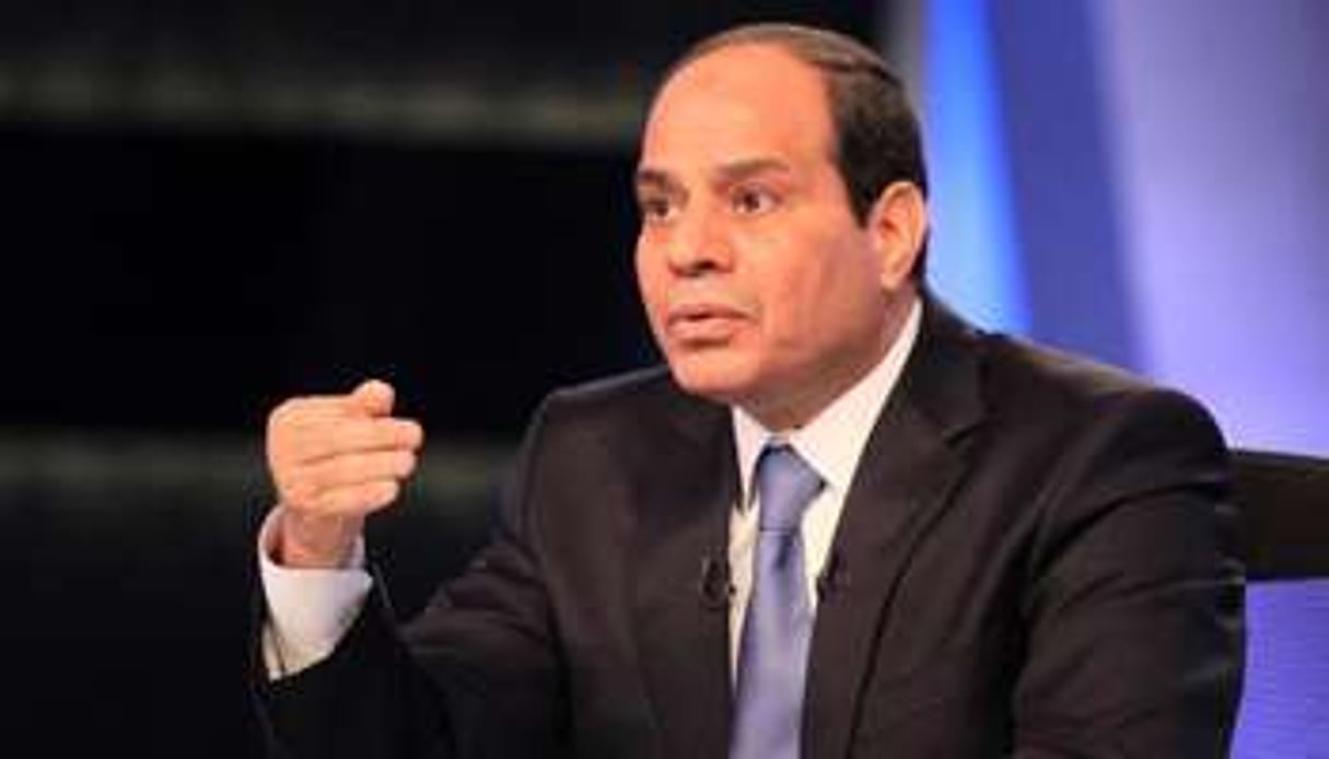 Abdel Fattah al-Sissi au Caire lors de sa première interview télévisée diffusée le 5 mai 2014. © AFP