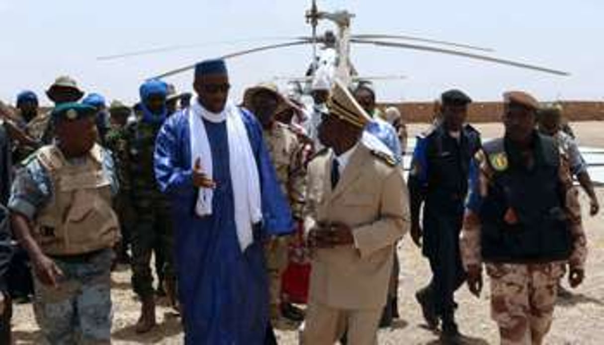 Le Premier ministre Moussa Mara à Kidal, samedi 17 mai 2014. © AFP