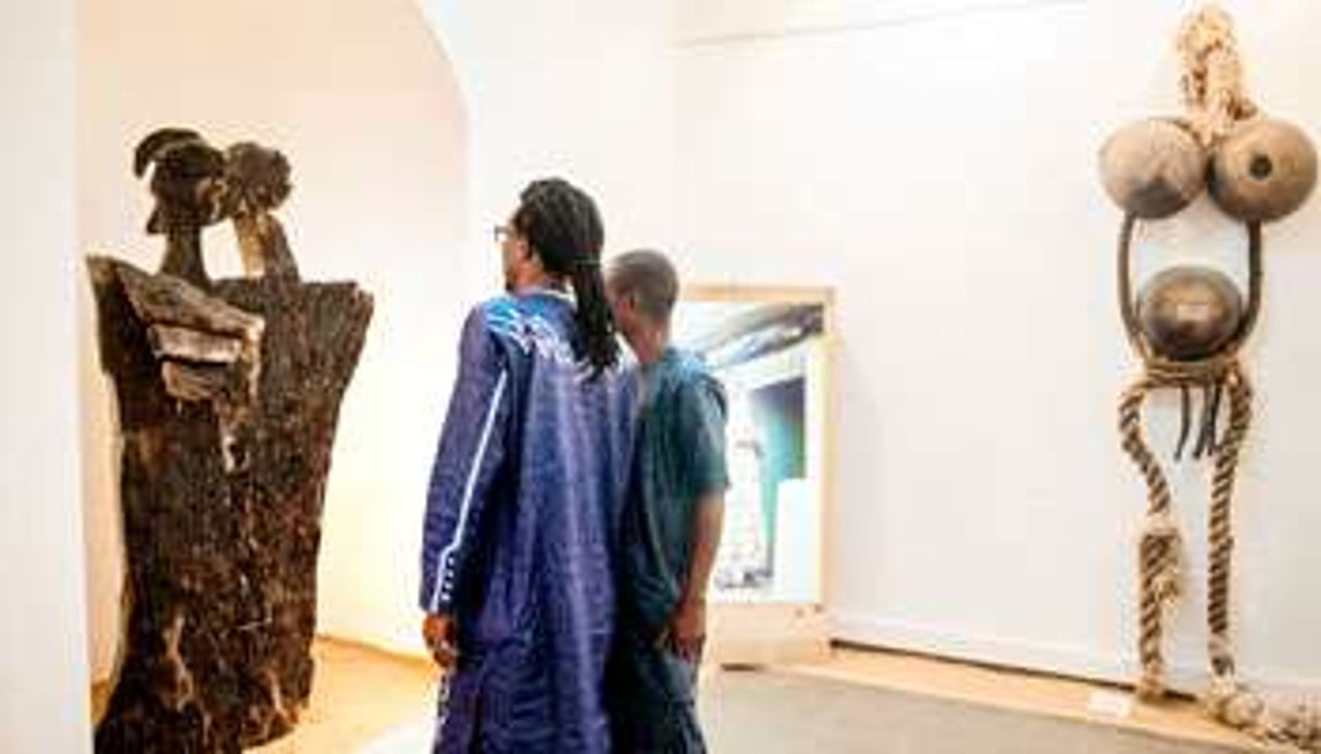 L’exposition des œuvres de Moustapha Dimé se tient jusqu’au 8 juin à la Galerie nationale. © Youri Lenquette pour J.A.