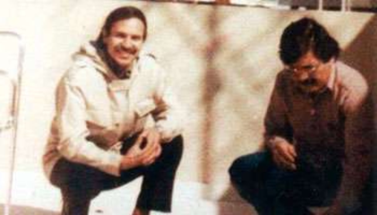 Abdelaziz Bouteflika et un ami, à Damas, dans les années 1980. © DR