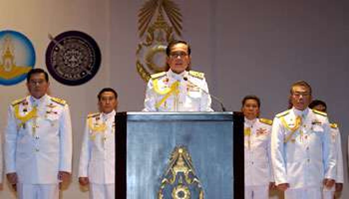 Lors d’une conférence de presse au quartier général des forces armées, le 26 mai, à Bangkok. © PORNCHAI KITTIWONGSAKUL/AFP