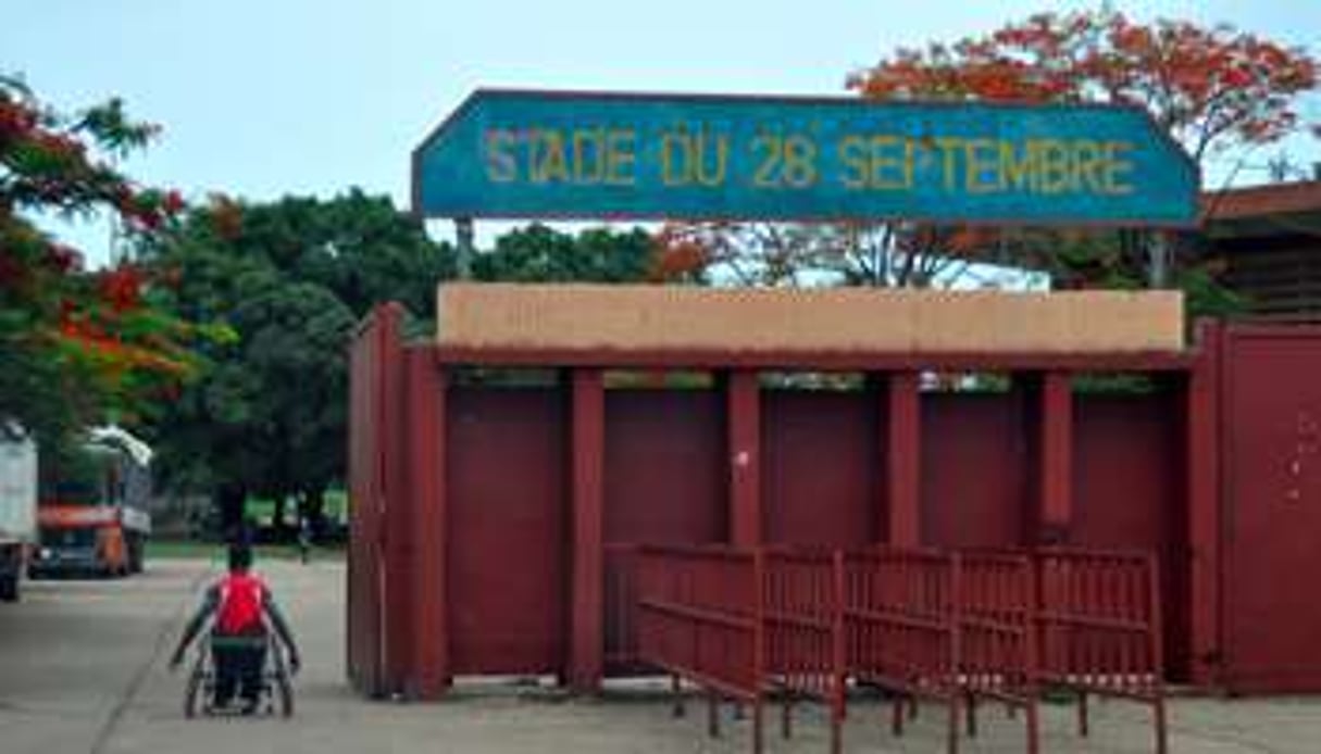 Une entrée du stade. © Fidh