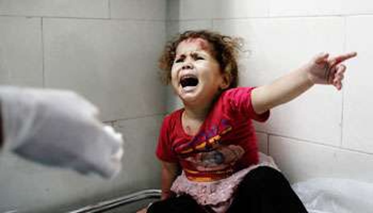 Une enfant gazaouie à l’hôpital d’Al-Shifa, le 18 juillet. © AFP