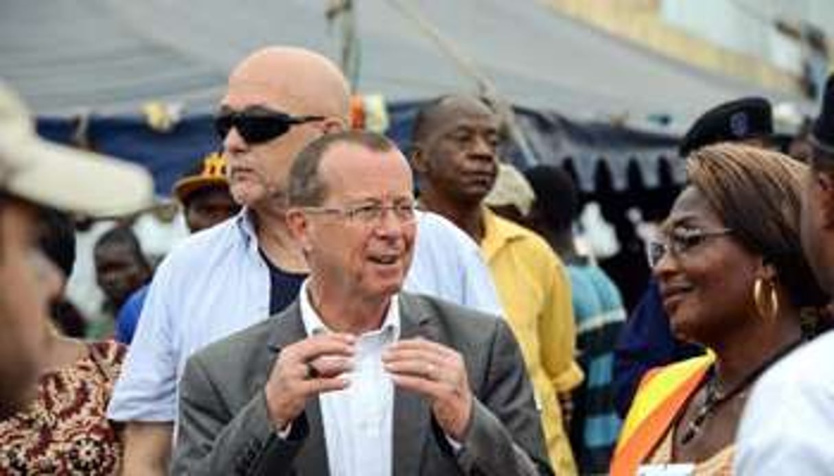 Le chef de la Mission de l’ONU en RDC (Monusco), Martin Kobler, à Maluku, le 23 mai.
